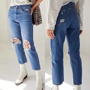 Levi's Premium Wedgie Straight Distressed Button Fly Medium Wash Jeans Sz. 26